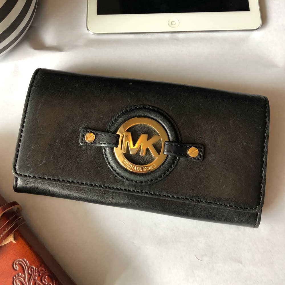 Michael Kors Leather Wallet